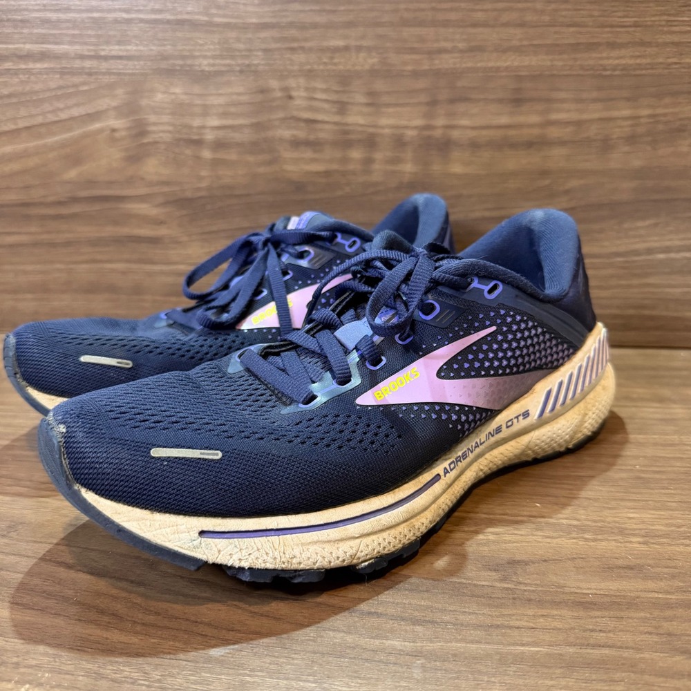 Brooks Adrenaline GTS 22 Running Shoes Womens 9.5 Navy‎ Purple Good Stability